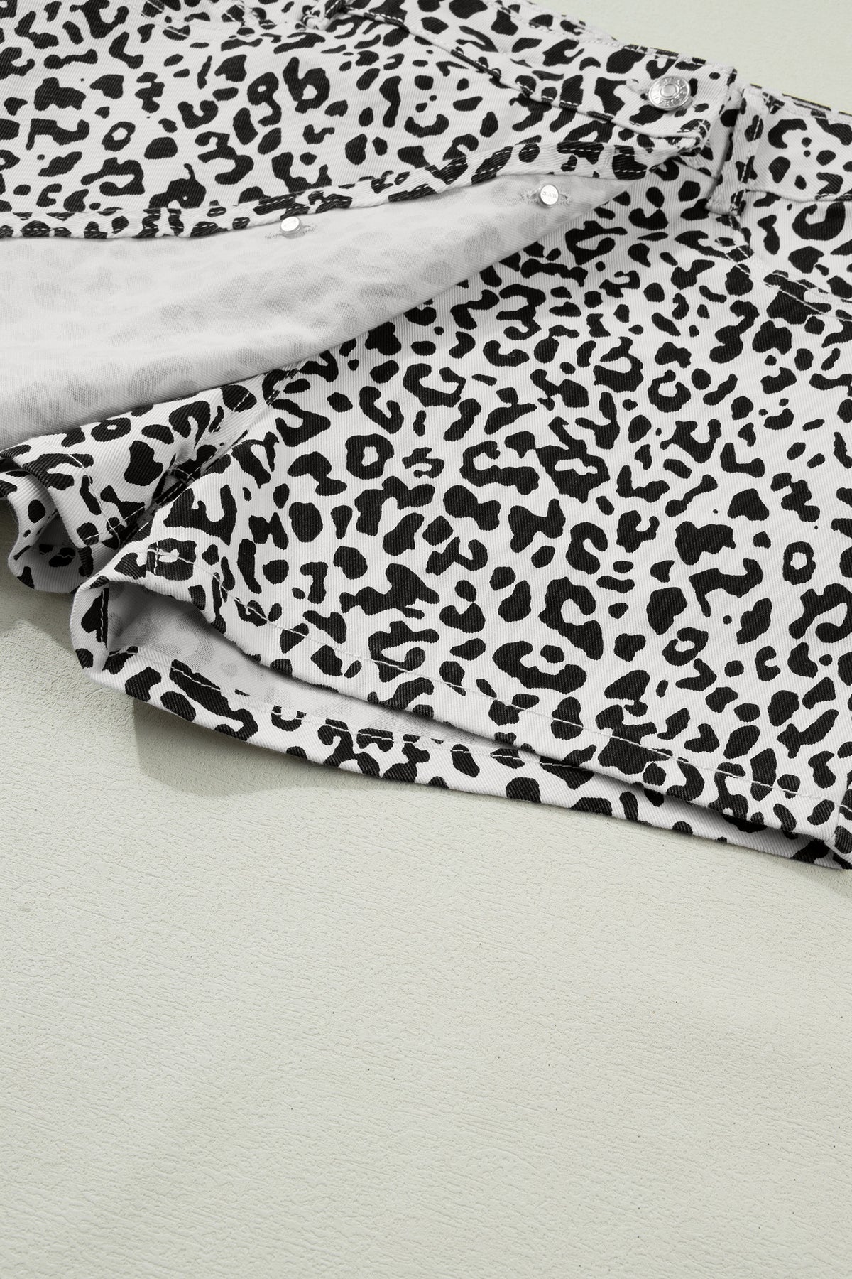 Brown Leopard Print Button Overlap Denim Shorts